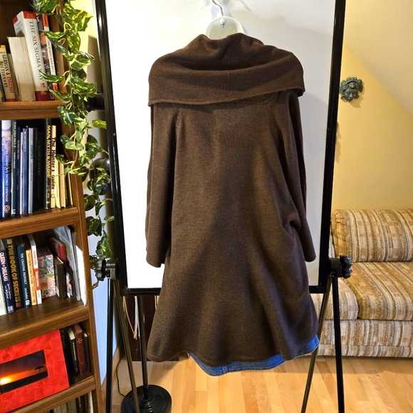 NWOTs, Inc. International Grey 3/4 Dolman Sleeve Cowl Neck Sweater Size XL - Picture 7 of 14